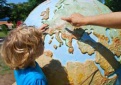 Keliaujantys vaikai iki 12 metų amžiaus nebus tiriami ar izoliuojami
