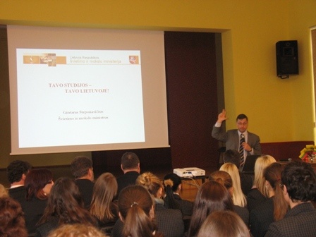 2011-02-01_ministras_3.jpg